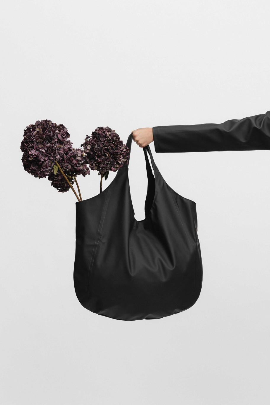 STUTTERHEIM Weekend Bags | Svea Bag