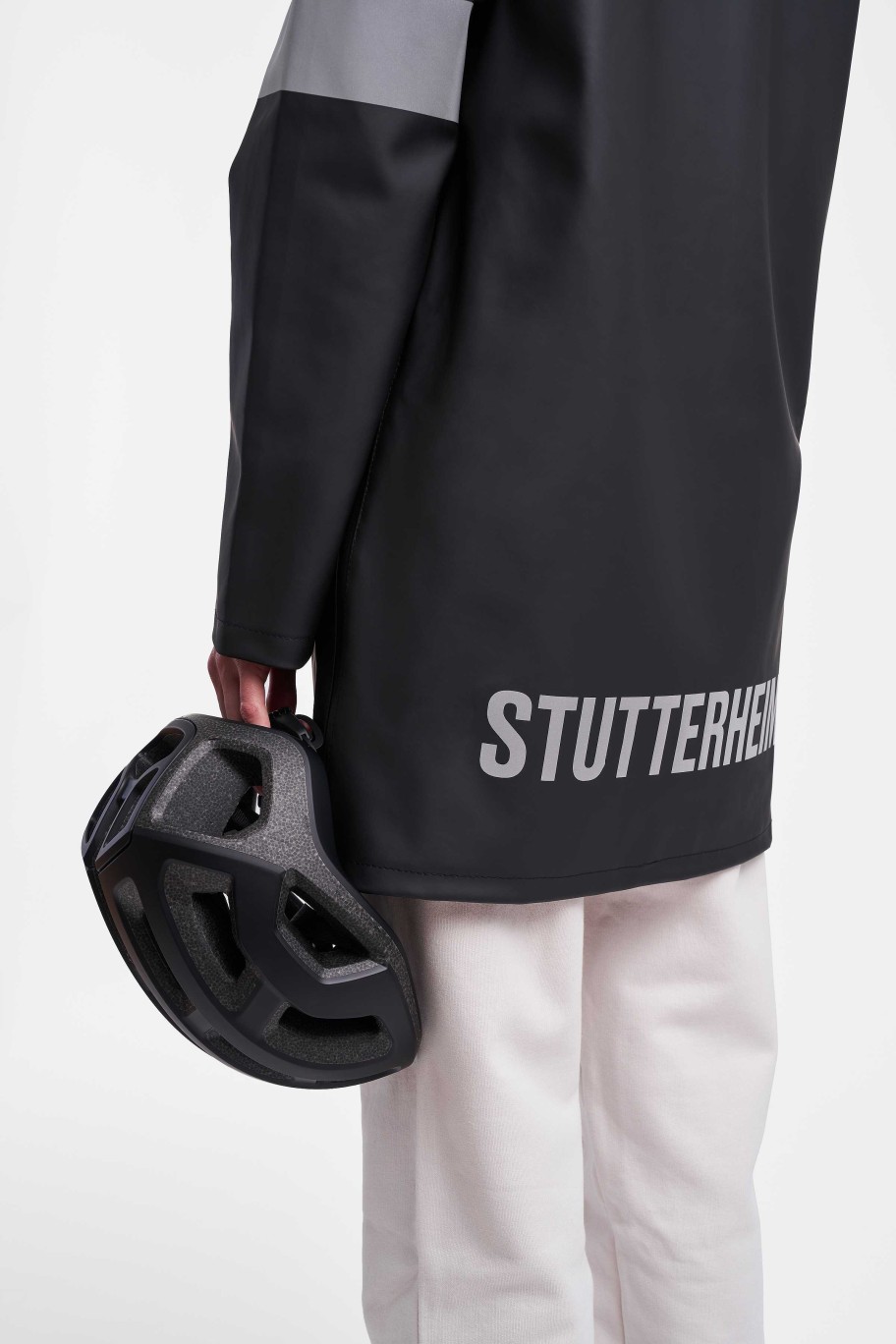 STUTTERHEIM Raincoats | Stockholm Bike Raincoat