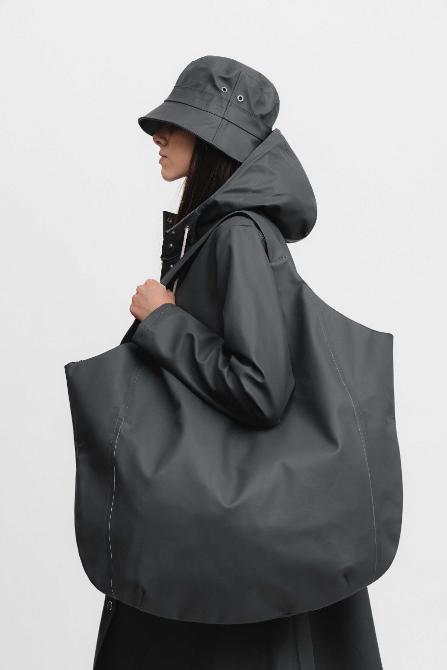 STUTTERHEIM Weekend Bags | Svea Bag