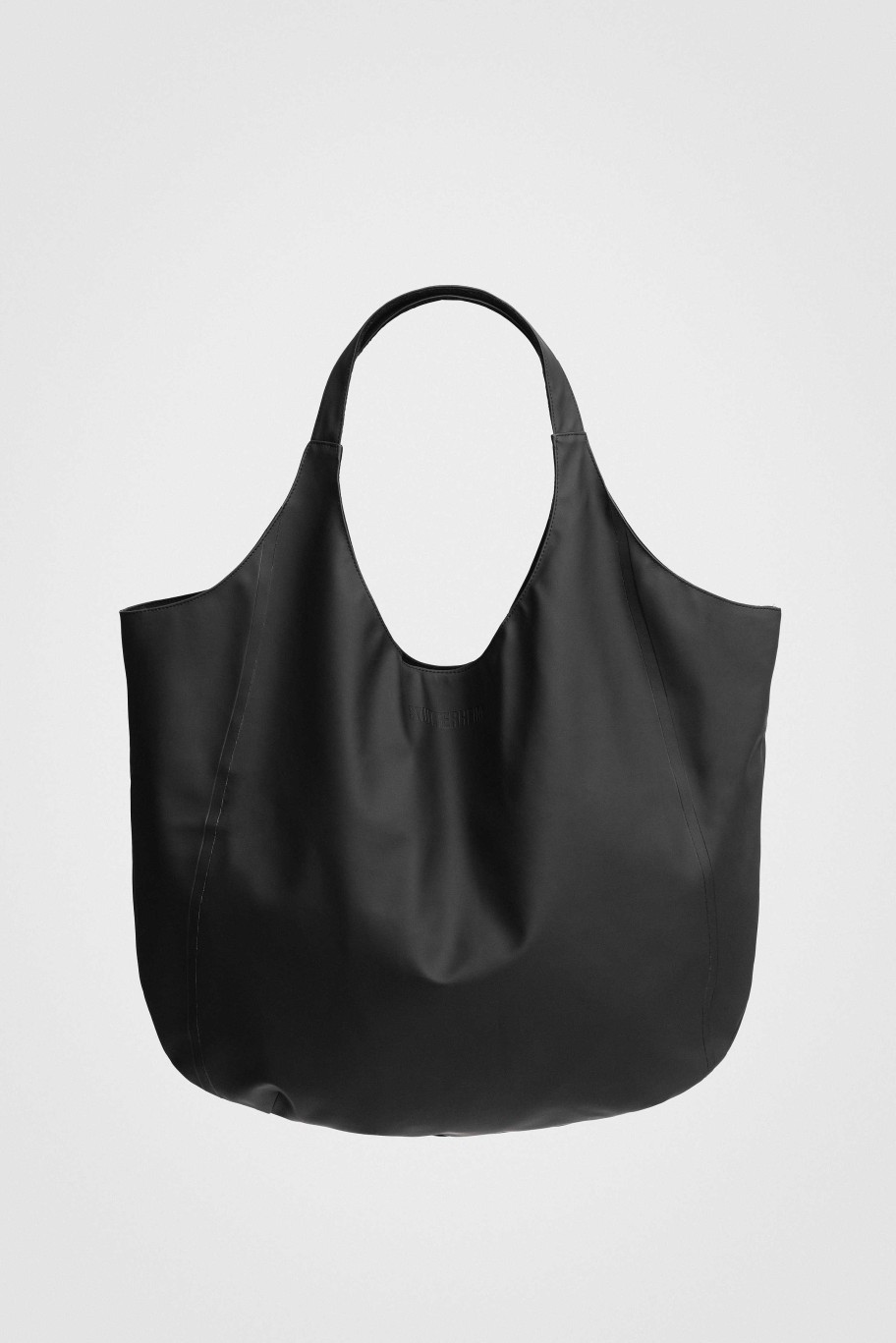 STUTTERHEIM Weekend Bags | Svea Bag